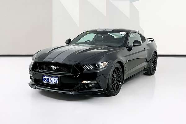 2017 Ford MUSTANG FASTBACK GT 5.0 V8 FM MY17