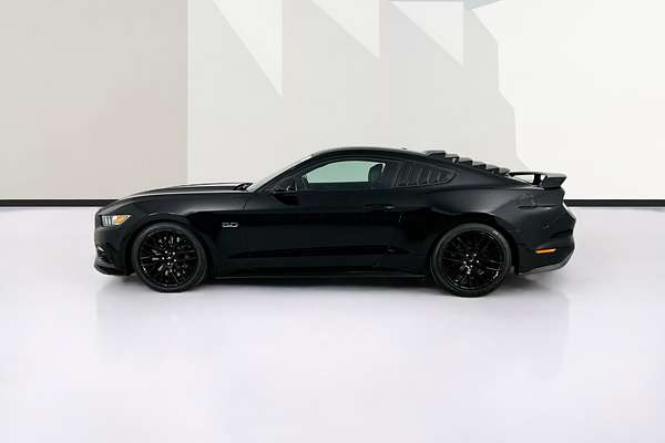 2017 Ford MUSTANG FASTBACK GT 5.0 V8 FM MY17