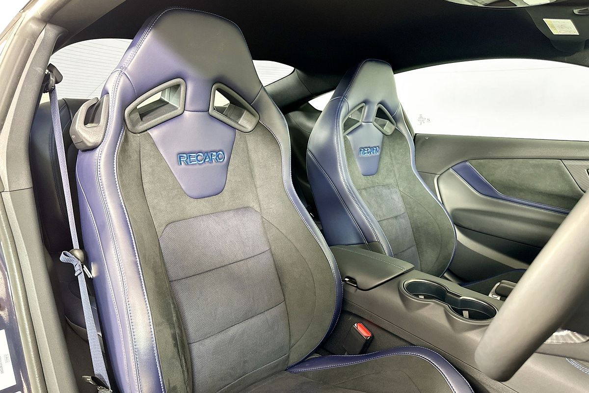 2025 Ford MUSTANG DARK HORSE FO MY24.5