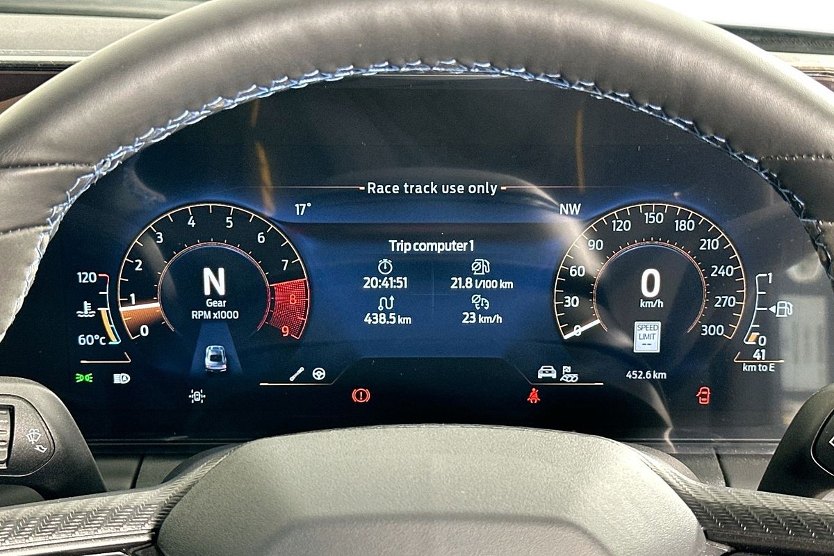 2025 Ford MUSTANG DARK HORSE FO MY24.5