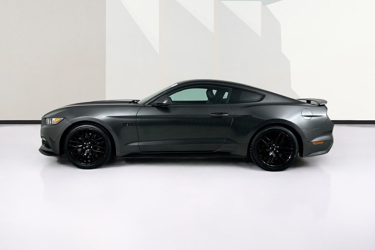 2016 Ford MUSTANG FASTBACK GT 5.0 V8 FM MY17