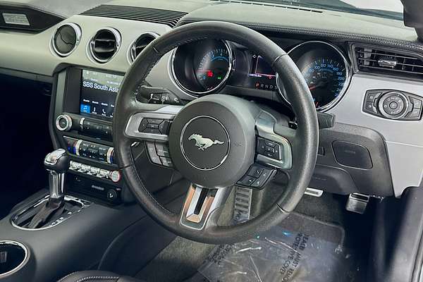 2017 Ford MUSTANG FASTBACK GT 5.0 V8 FM MY17