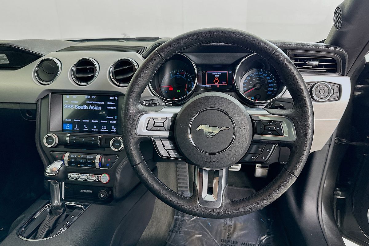 2017 Ford MUSTANG FASTBACK GT 5.0 V8 FM MY17