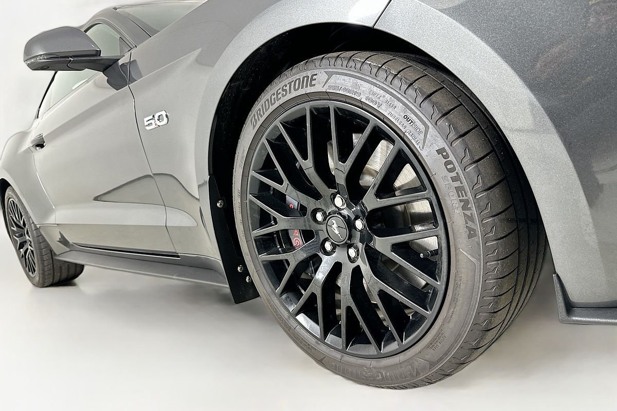 2017 Ford MUSTANG FASTBACK GT 5.0 V8 FM MY17