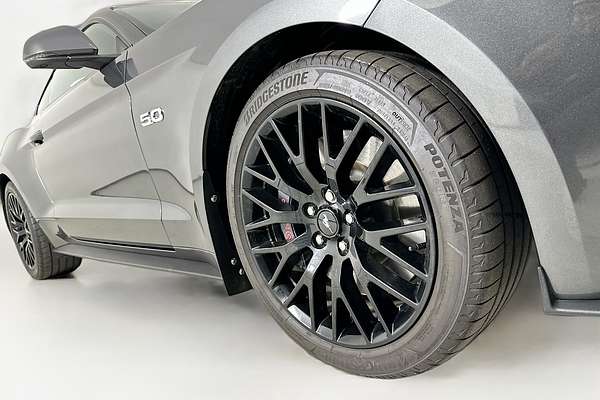2017 Ford MUSTANG FASTBACK GT 5.0 V8 FM MY17