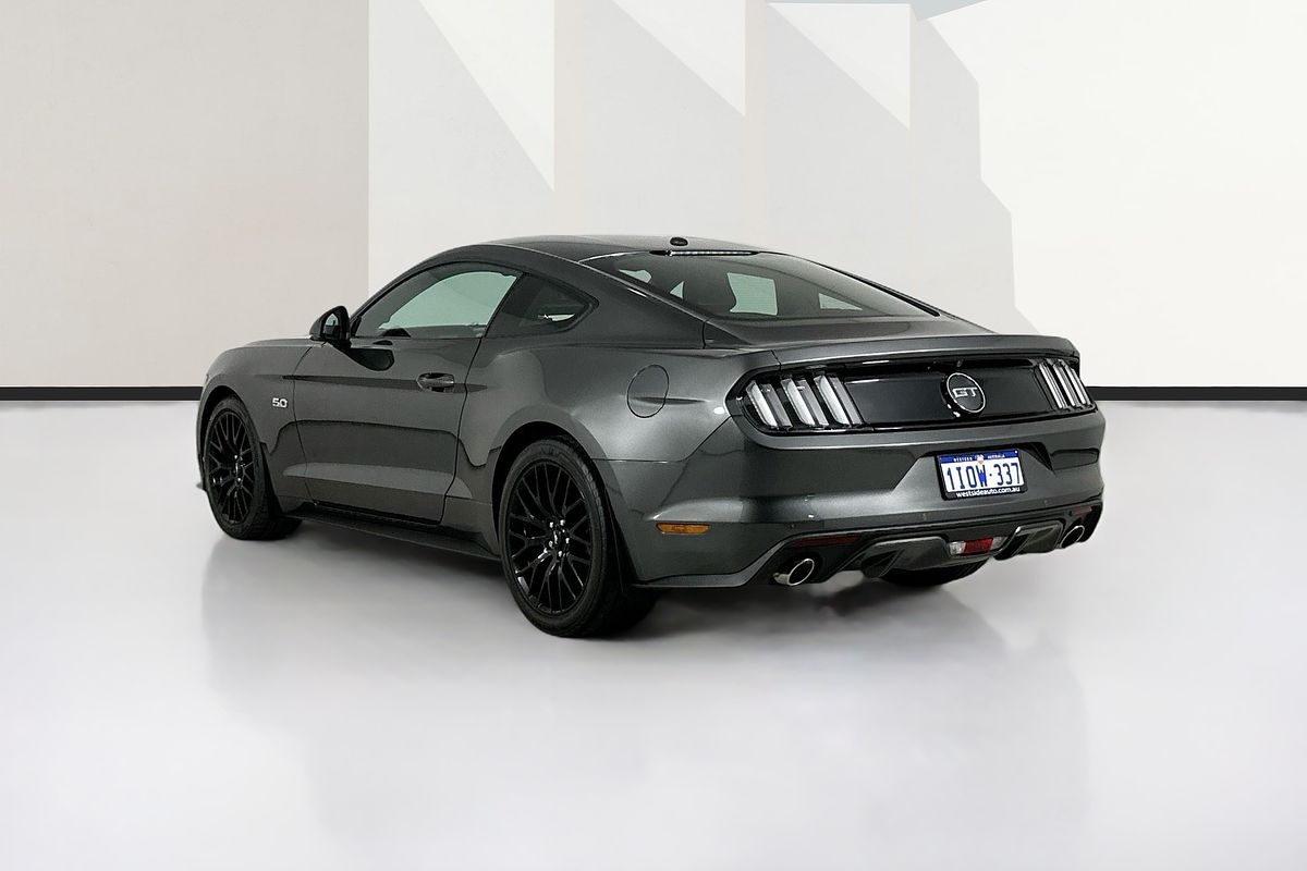 2017 Ford MUSTANG FASTBACK GT 5.0 V8 FM MY17