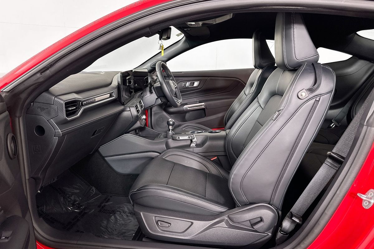 2025 Ford MUSTANG GT 5.0 V8 FO MY25