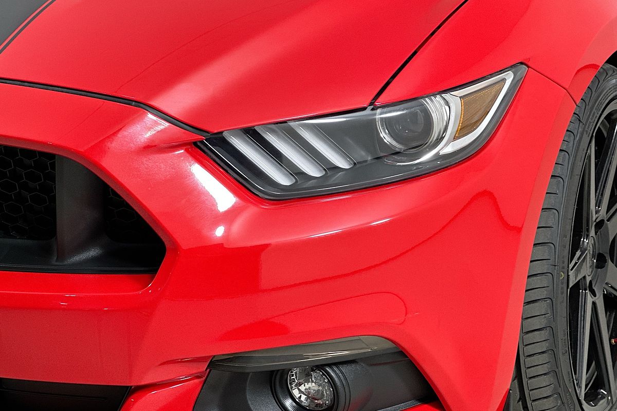 2017 Ford MUSTANG FASTBACK GT 5.0 V8 FM MY17