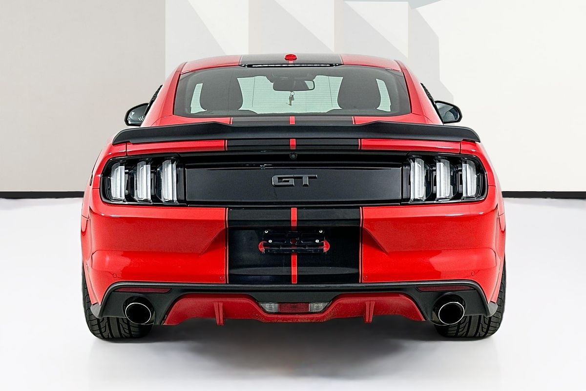 2017 Ford MUSTANG FASTBACK GT 5.0 V8 FM MY17