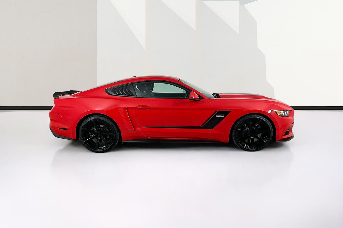 2017 Ford MUSTANG FASTBACK GT 5.0 V8 FM MY17