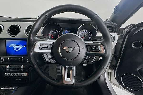 2017 Ford MUSTANG FASTBACK GT 5.0 V8 FM MY17