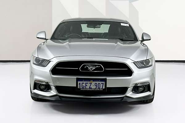 2017 Ford MUSTANG FASTBACK GT 5.0 V8 FM MY17