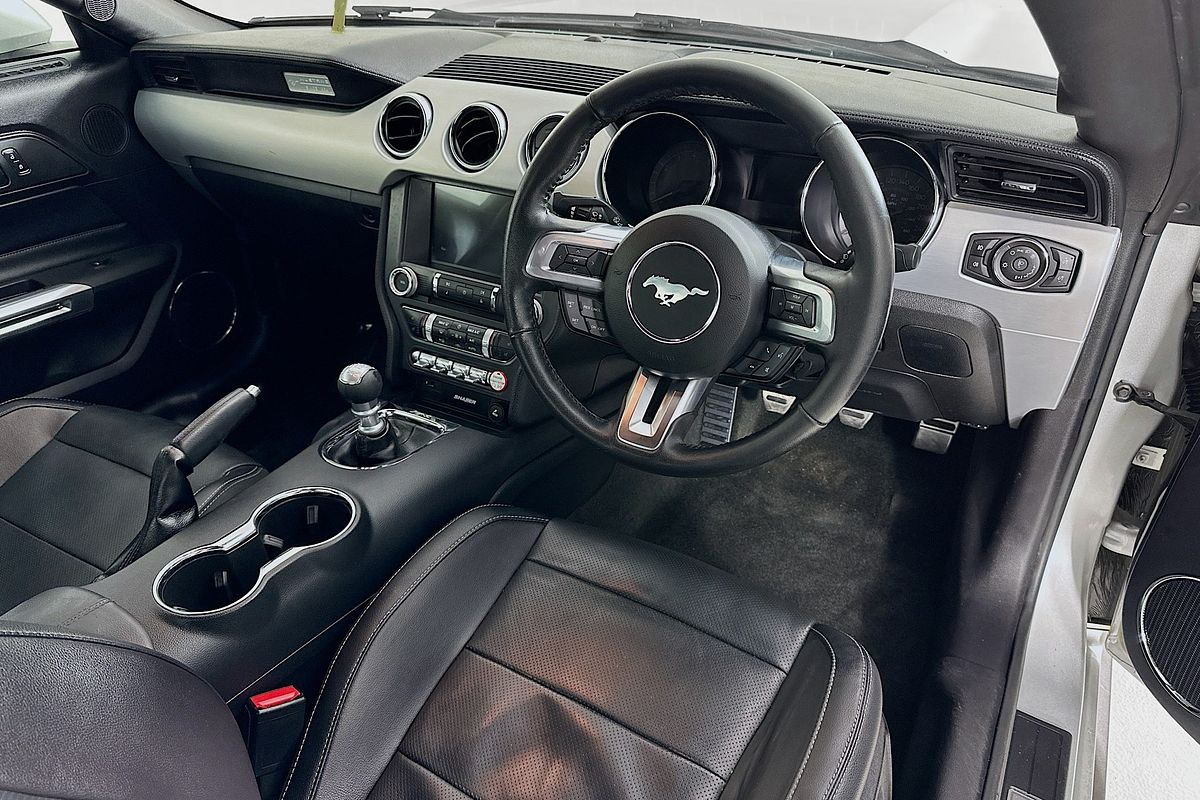 2017 Ford MUSTANG FASTBACK GT 5.0 V8 FM MY17