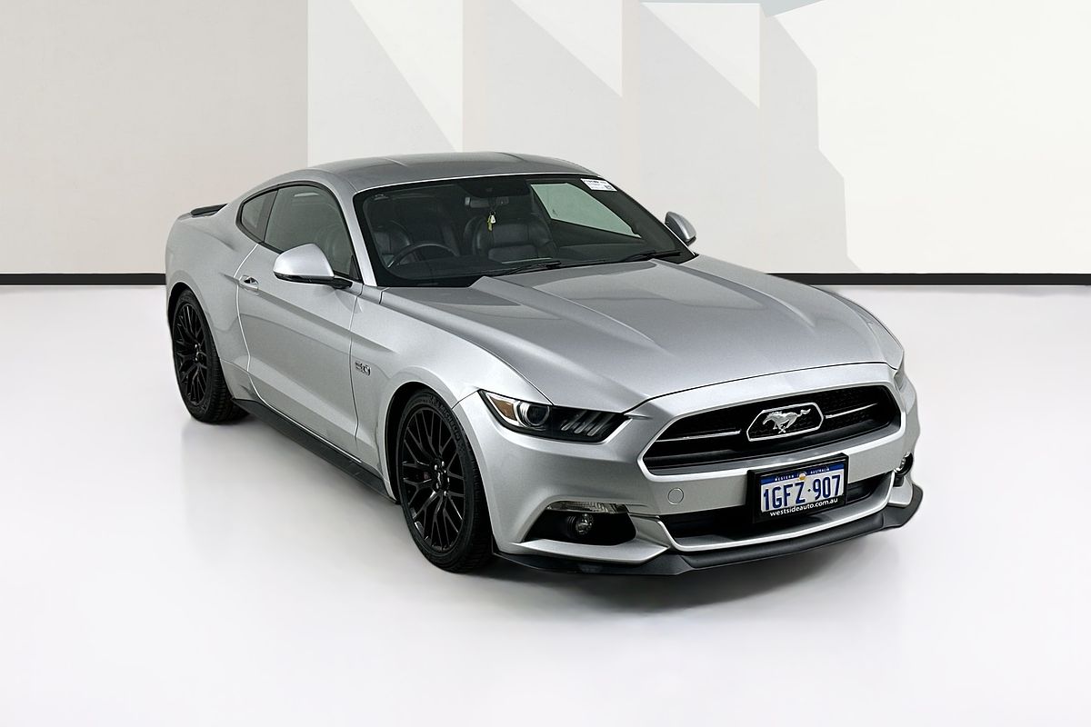 2017 Ford MUSTANG FASTBACK GT 5.0 V8 FM MY17