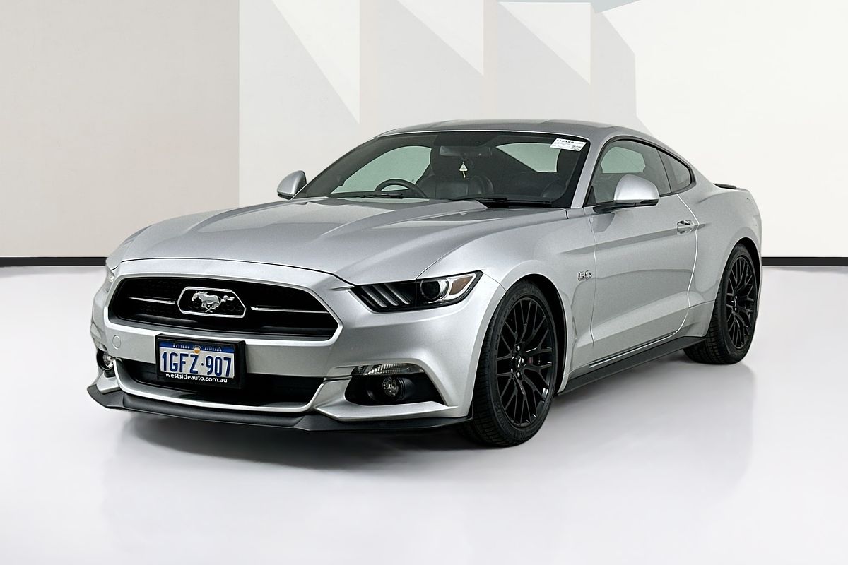 2017 Ford MUSTANG FASTBACK GT 5.0 V8 FM MY17