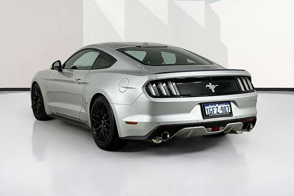 2017 Ford MUSTANG FASTBACK GT 5.0 V8 FM MY17