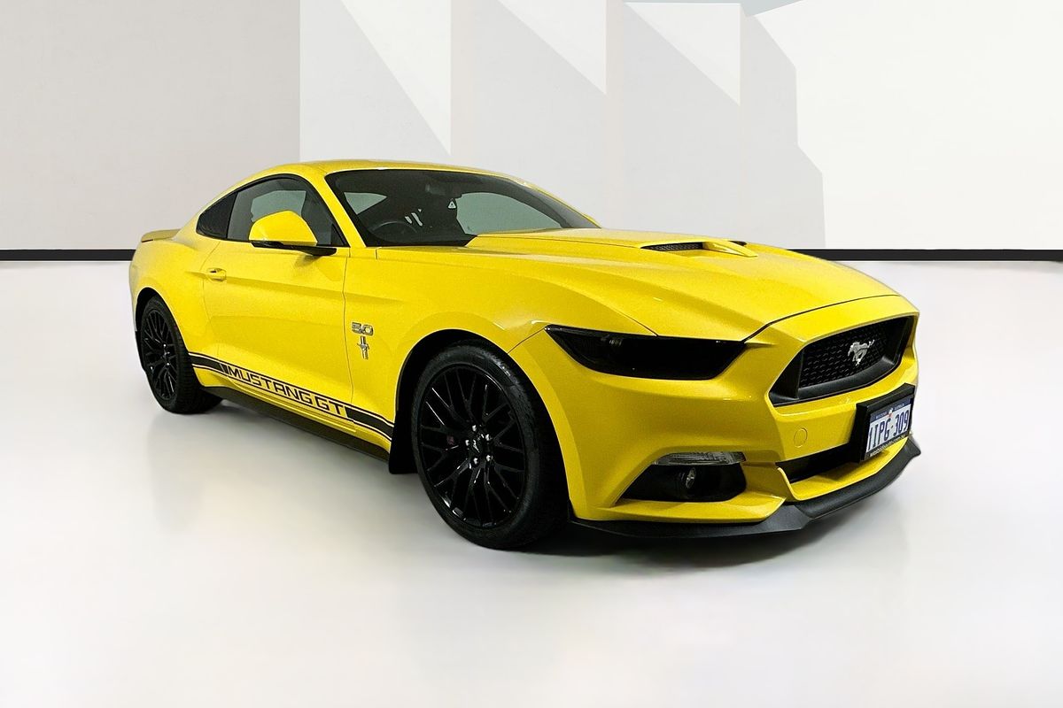 2017 Ford MUSTANG FASTBACK GT 5.0 V8 FM MY17