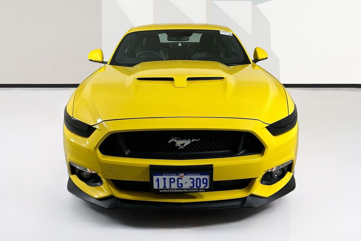 2017 Ford MUSTANG FASTBACK GT 5.0 V8 FM MY17