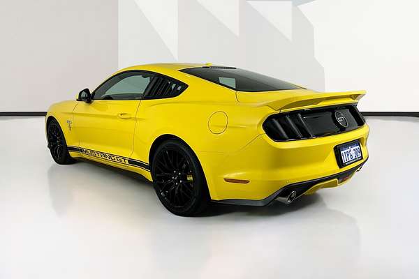 2017 Ford MUSTANG FASTBACK GT 5.0 V8 FM MY17