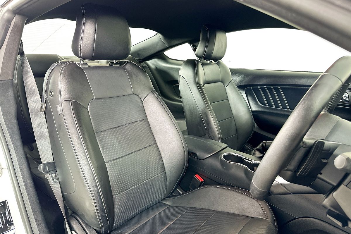 2017 Ford MUSTANG FASTBACK GT 5.0 V8 FM MY17