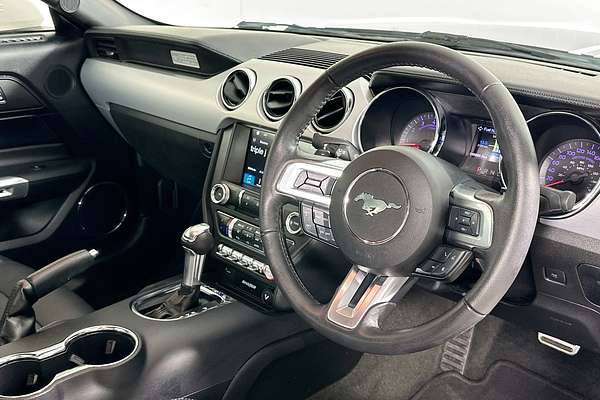 2017 Ford MUSTANG FASTBACK GT 5.0 V8 FM MY17