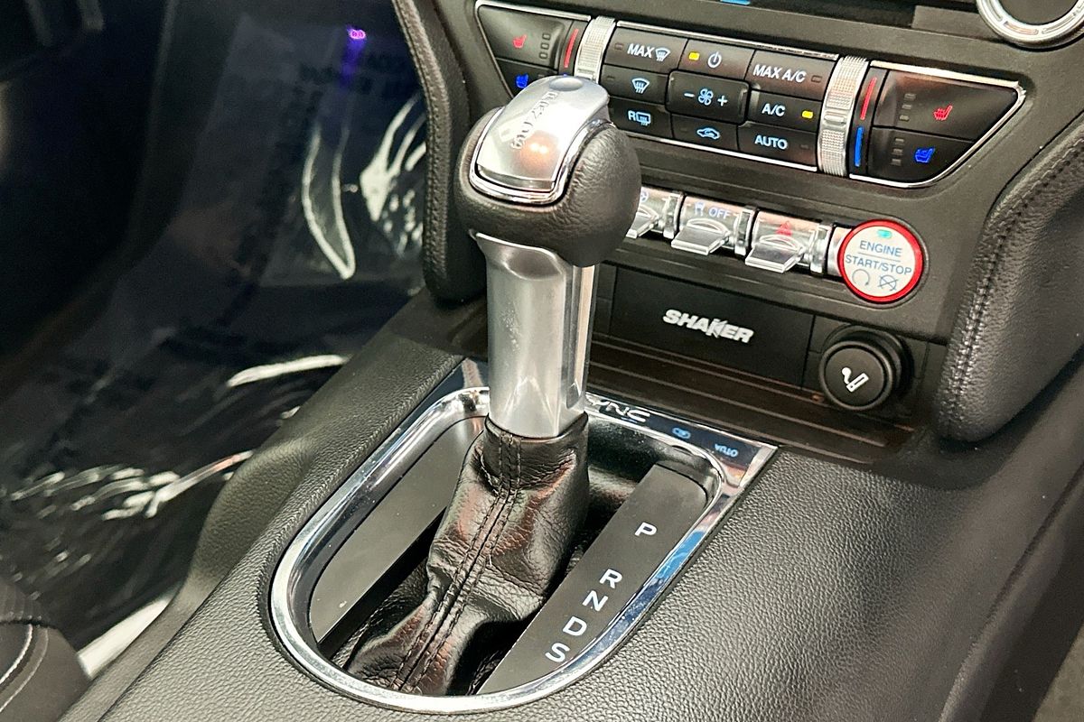 2017 Ford MUSTANG FASTBACK GT 5.0 V8 FM MY17