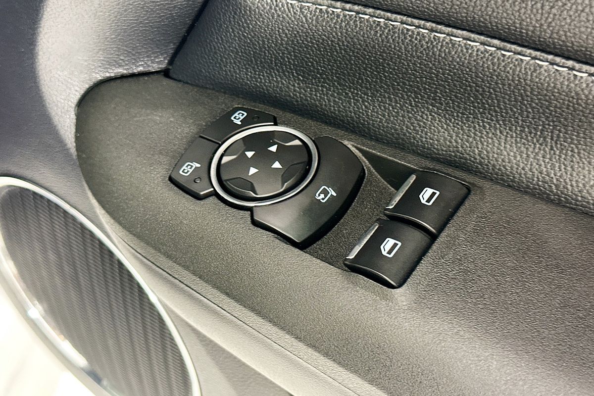 2017 Ford MUSTANG FASTBACK GT 5.0 V8 FM MY17