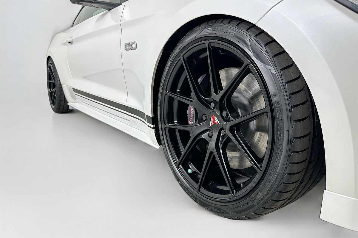 2017 Ford MUSTANG FASTBACK GT 5.0 V8 FM MY17