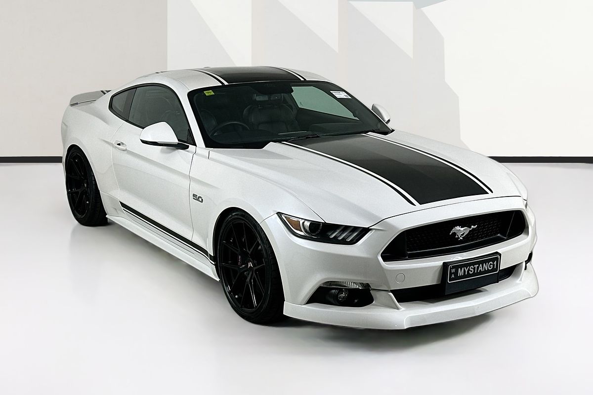 2017 Ford MUSTANG FASTBACK GT 5.0 V8 FM MY17