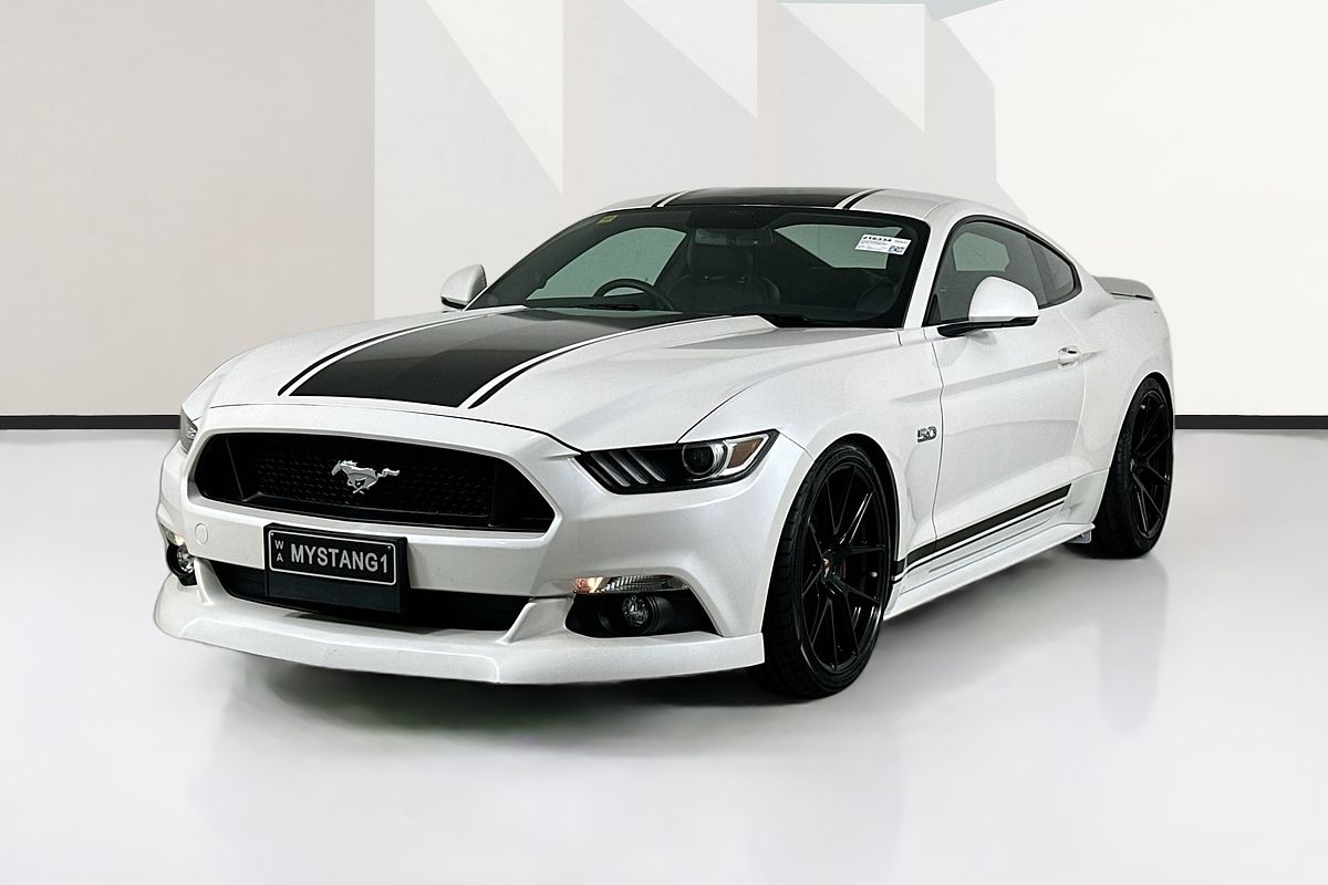 2017 Ford MUSTANG FASTBACK GT 5.0 V8 FM MY17