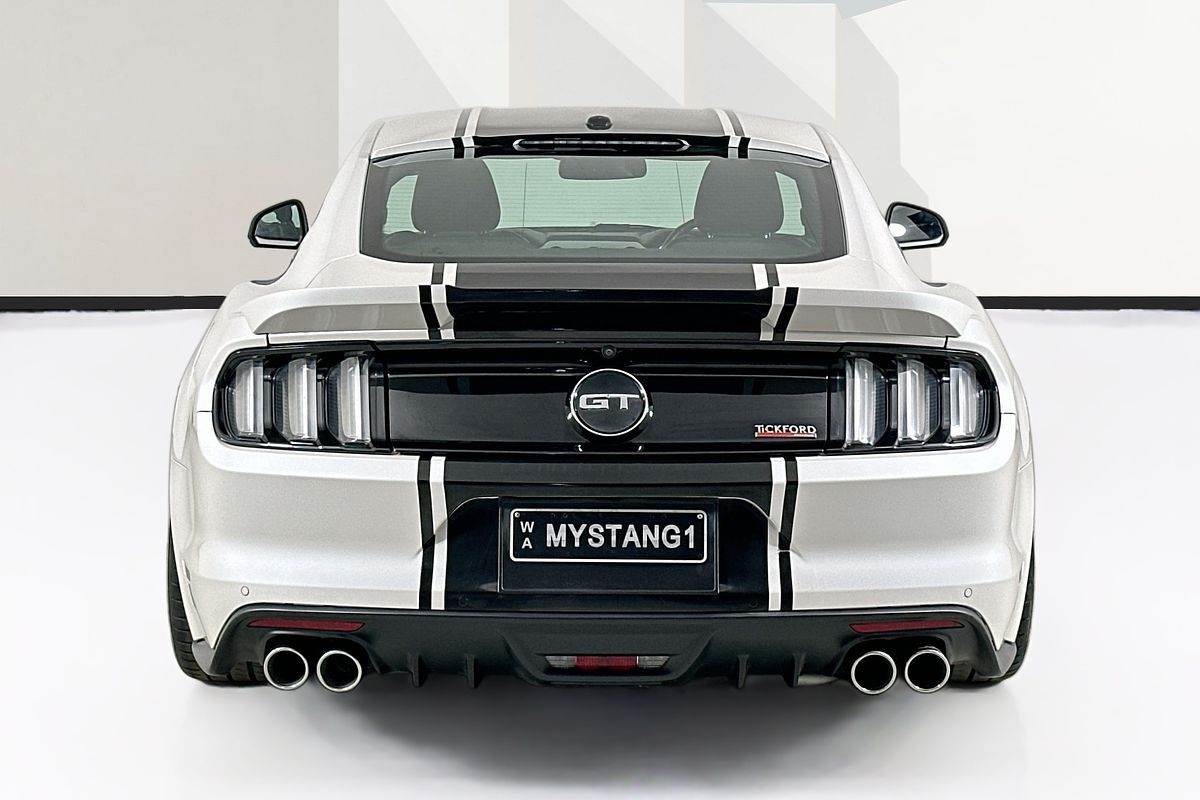 2017 Ford MUSTANG FASTBACK GT 5.0 V8 FM MY17