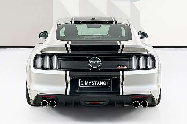 2017 Ford MUSTANG FASTBACK GT 5.0 V8 FM MY17