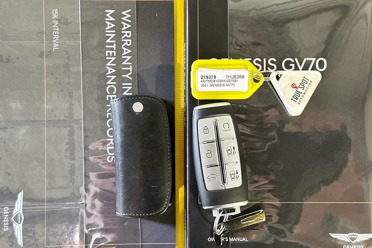2021 Genesis GV70 3.5T AWD SPORT JK.V1 MY21