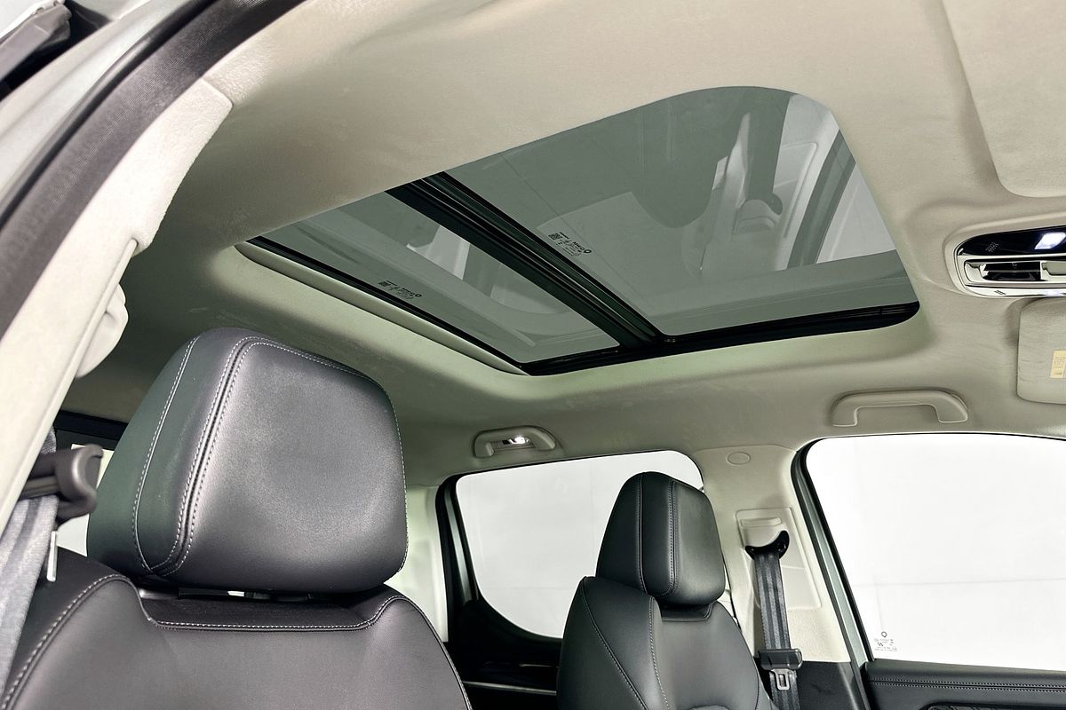 2025 GWM CANNON ALPHA ULTRA HYBRID (4x4)  4X4