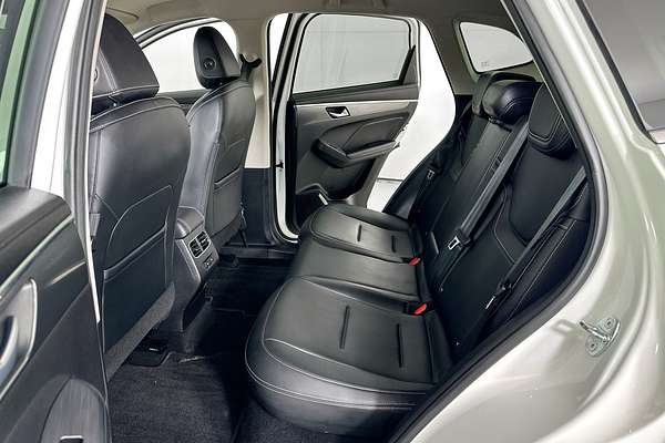 2023 GWM HAVAL JOLION LUX MST