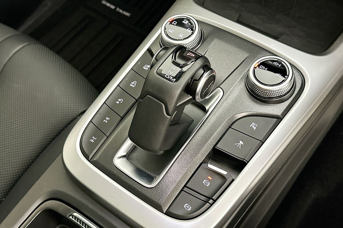 2024 GWM TANK 300 ULTRA PETROL