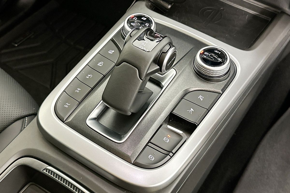2025 GWM TANK 300 ULTRA DIESEL MY25