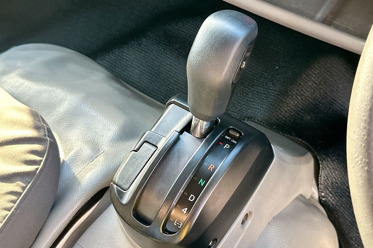 2019 Hino 300 616 CREW AUTO LWB XZU720R 4x2 LWB