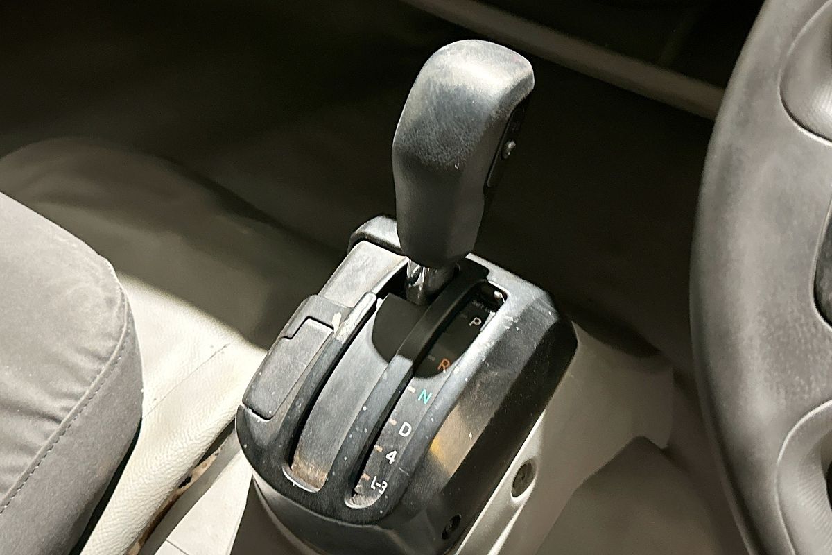 2021 Hino 300 616 3870 WIDE XZU720R MY20 REAR WHEEL DRIVE LWB