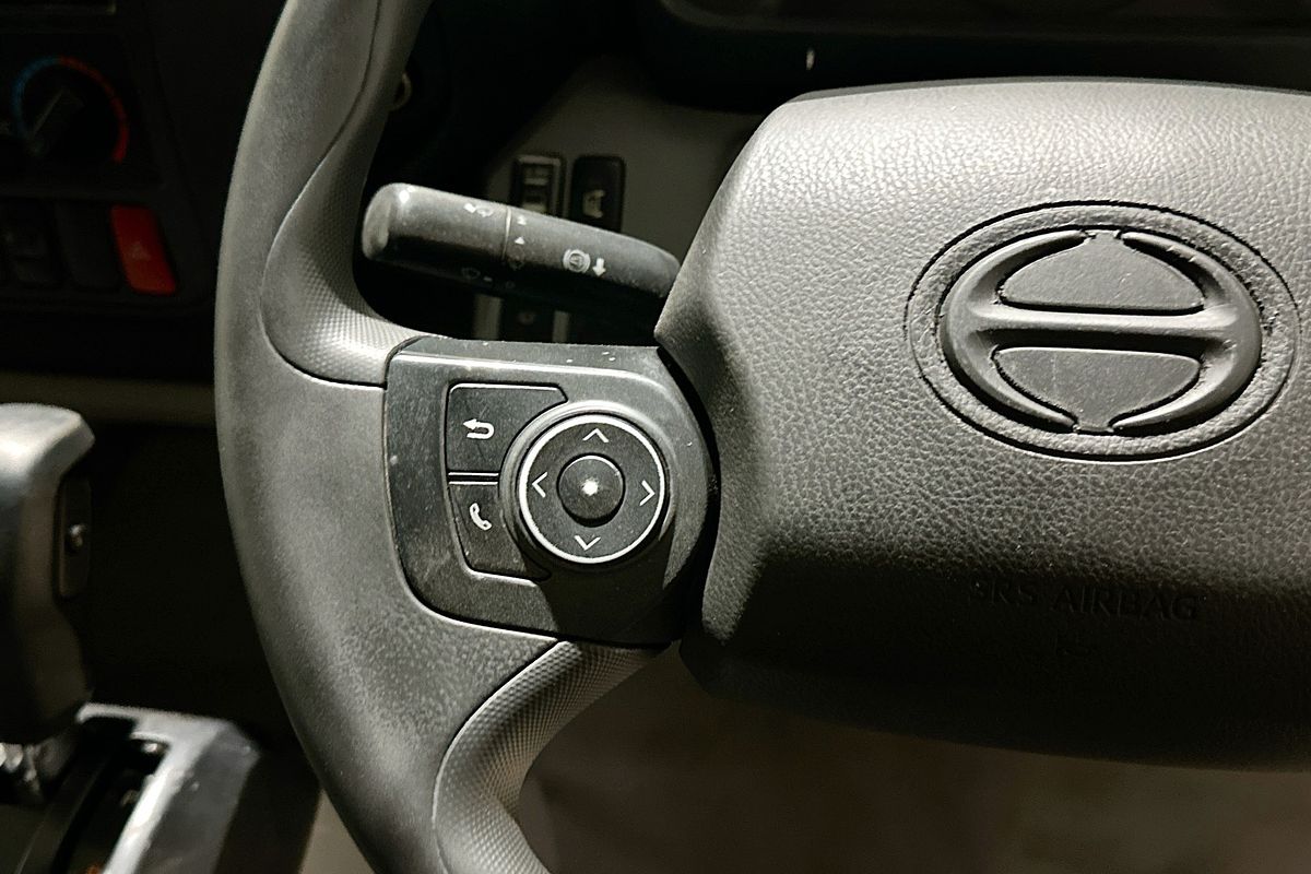 2021 Hino 300 616 3870 WIDE XZU720R MY20 REAR WHEEL DRIVE LWB