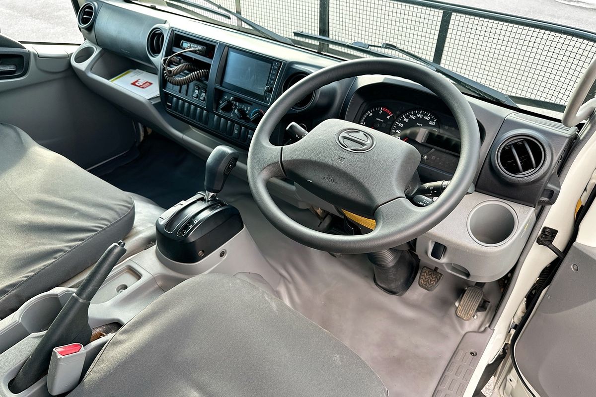 2020 Hino 300 616 LONG XZU720R 4x2 LWB