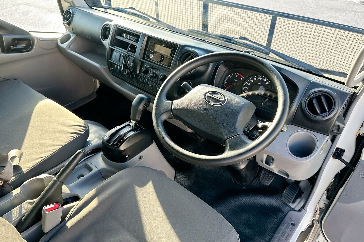 2019 Hino 300 616 CREW AUTO LWB XZU720R 4x2 LWB