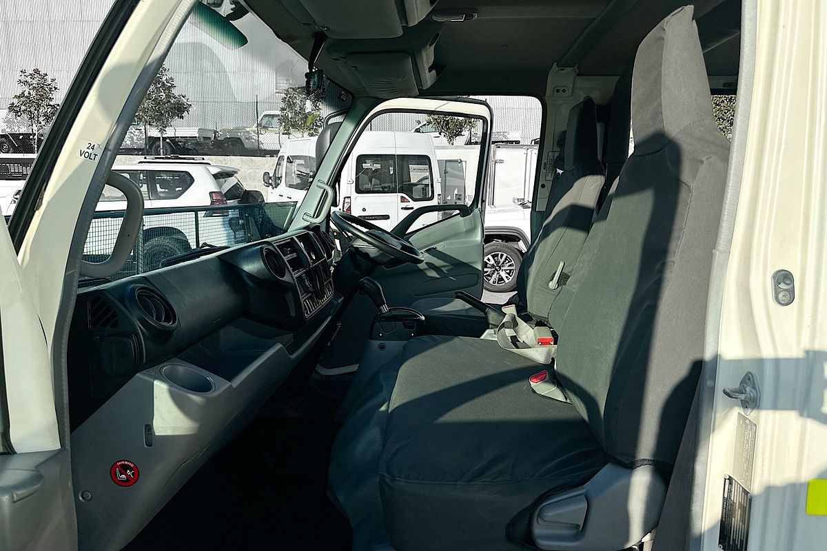 2019 Hino 300 616 CREW AUTO LWB XZU720R 4x2 LWB