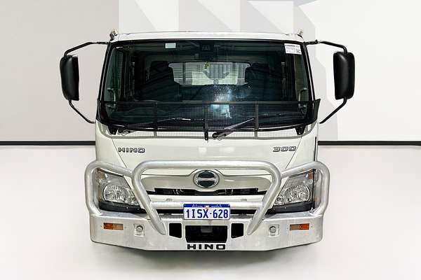 2021 Hino 300 616 3870 WIDE XZU720R MY20 REAR WHEEL DRIVE LWB
