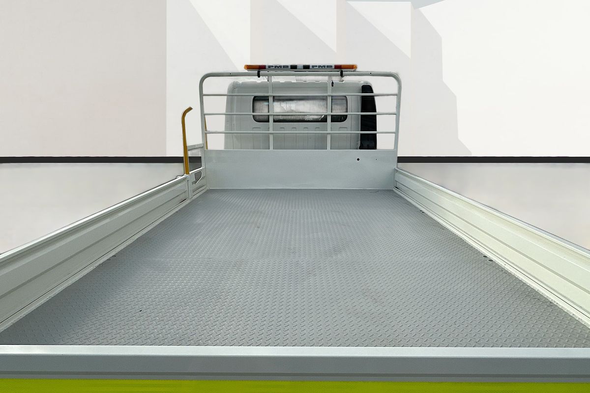 2020 Hino 300 616 LONG XZU720R 4x2 LWB