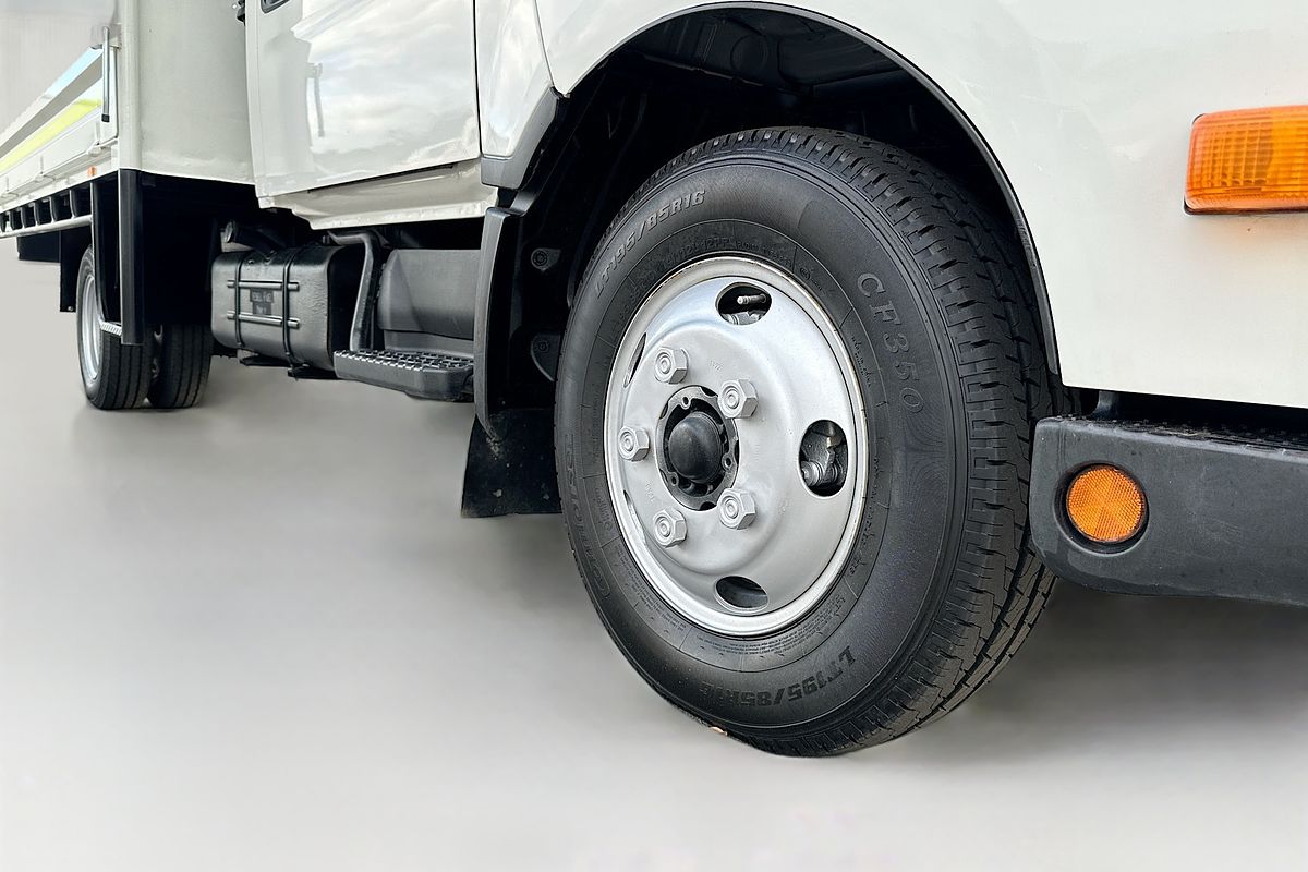 2020 Hino 300 616 LONG XZU720R 4x2 LWB