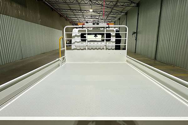 2021 Hino 300 616 3870 WIDE XZU720R MY20 REAR WHEEL DRIVE LWB