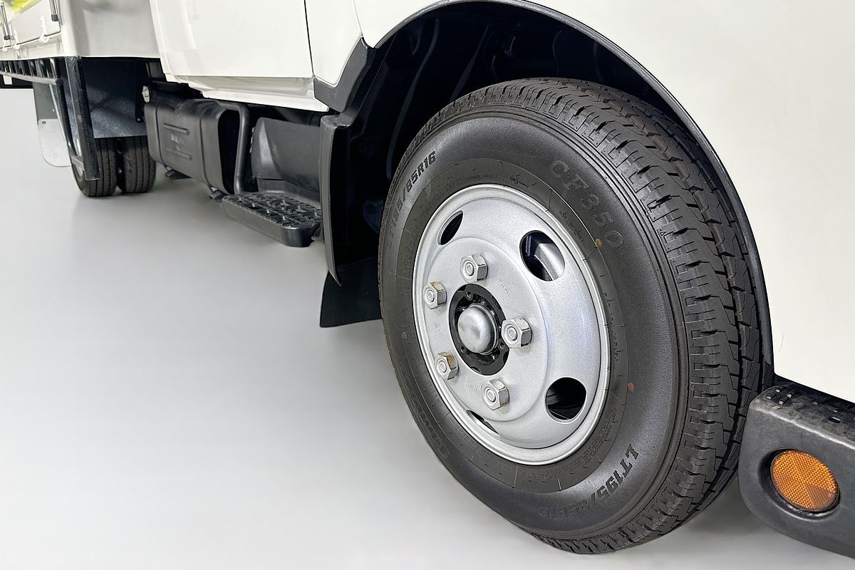 2020 Hino 300 616 LONG XZU720R 4x2 LWB