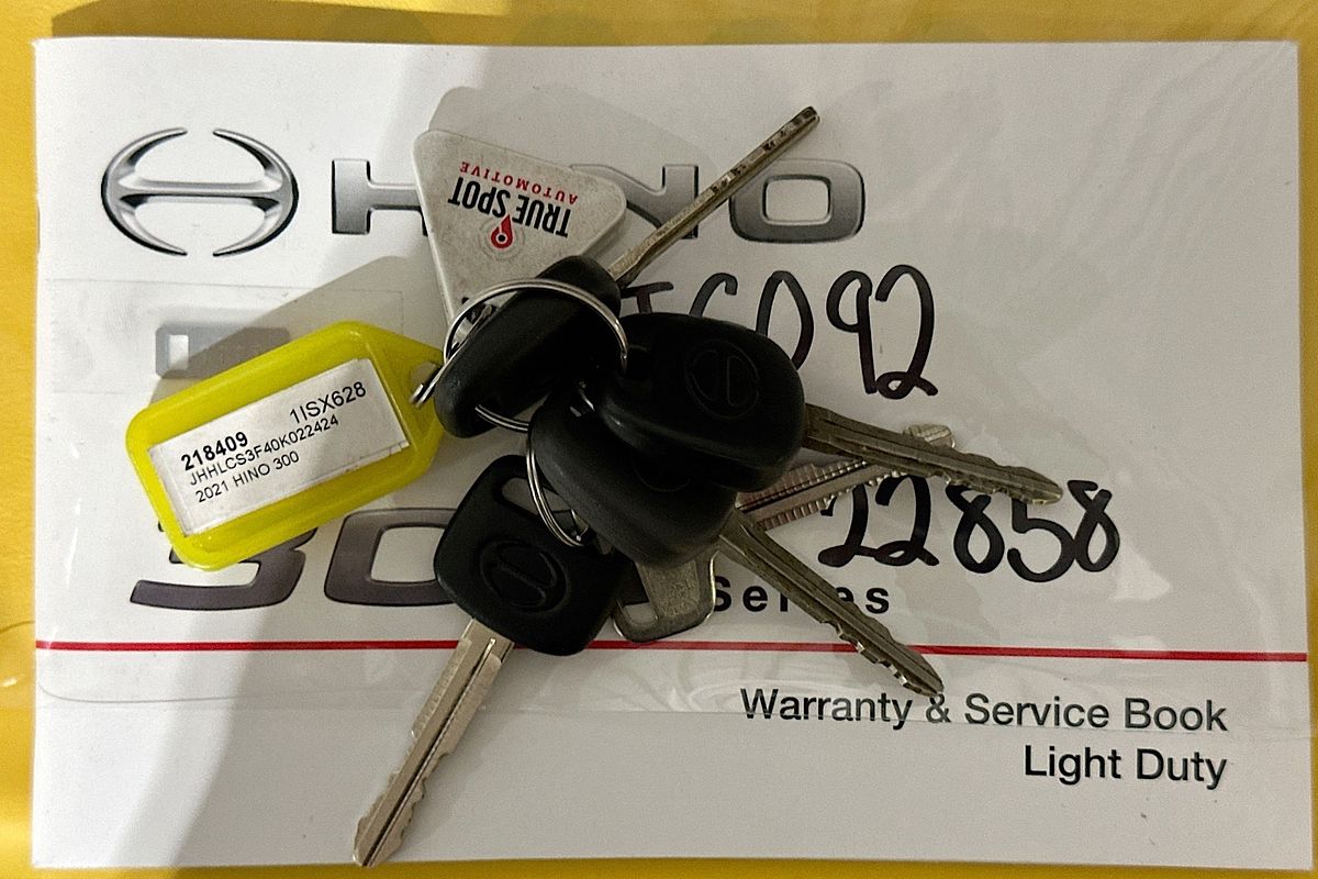 2021 Hino 300 616 3870 WIDE XZU720R MY20 REAR WHEEL DRIVE LWB