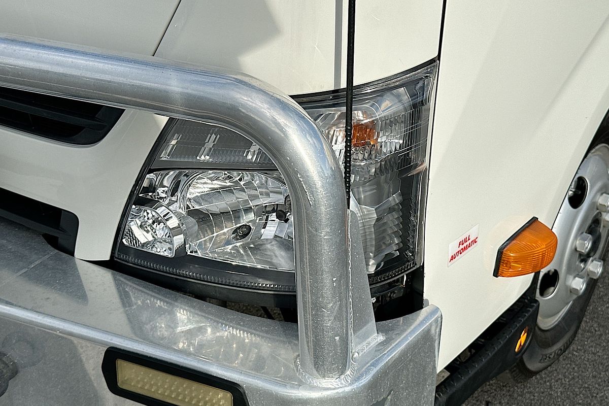 2020 Hino 300 616 LONG XZU720R 4x2 LWB